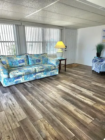 1912 Iowa Avenue Bradenton FL 34207