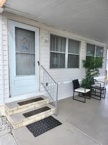1912 Iowa Avenue Bradenton FL 34207