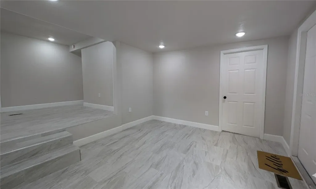 9761 Lake Drive Weeki Wachee FL 34613