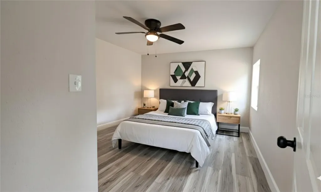 9761 Lake Drive Weeki Wachee FL 34613
