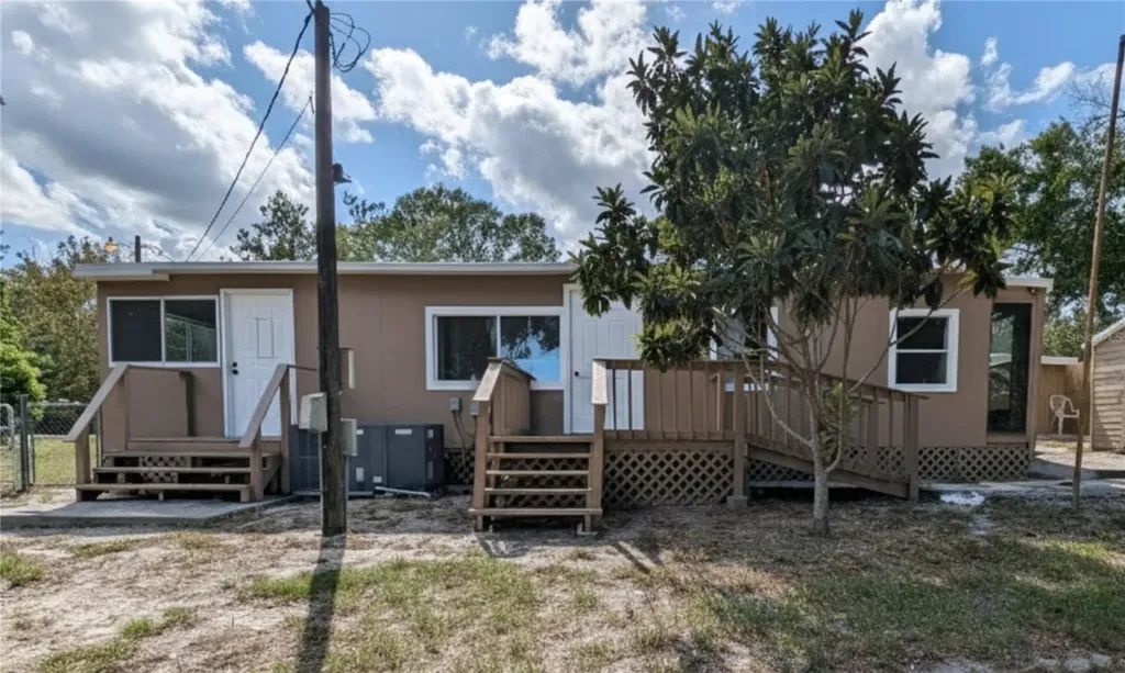 9761 Lake Drive Weeki Wachee FL 34613