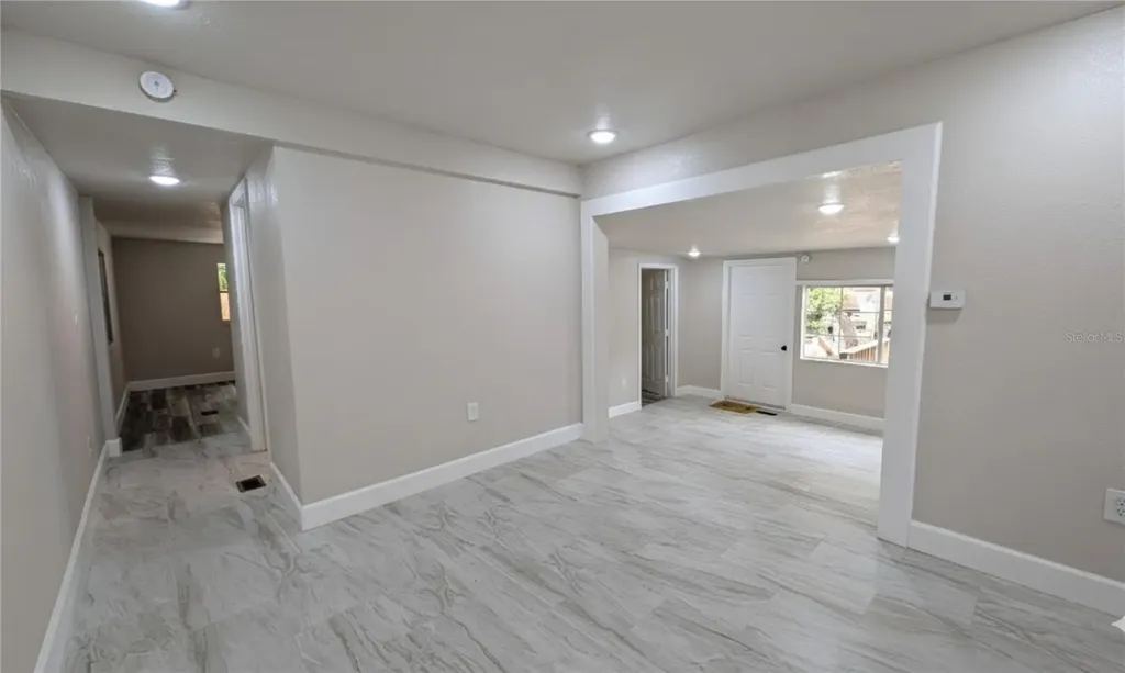 9761 Lake Drive Weeki Wachee FL 34613