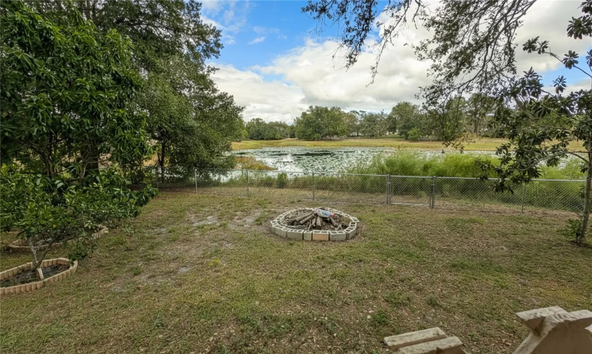 9761 Lake Drive Weeki Wachee FL 34613