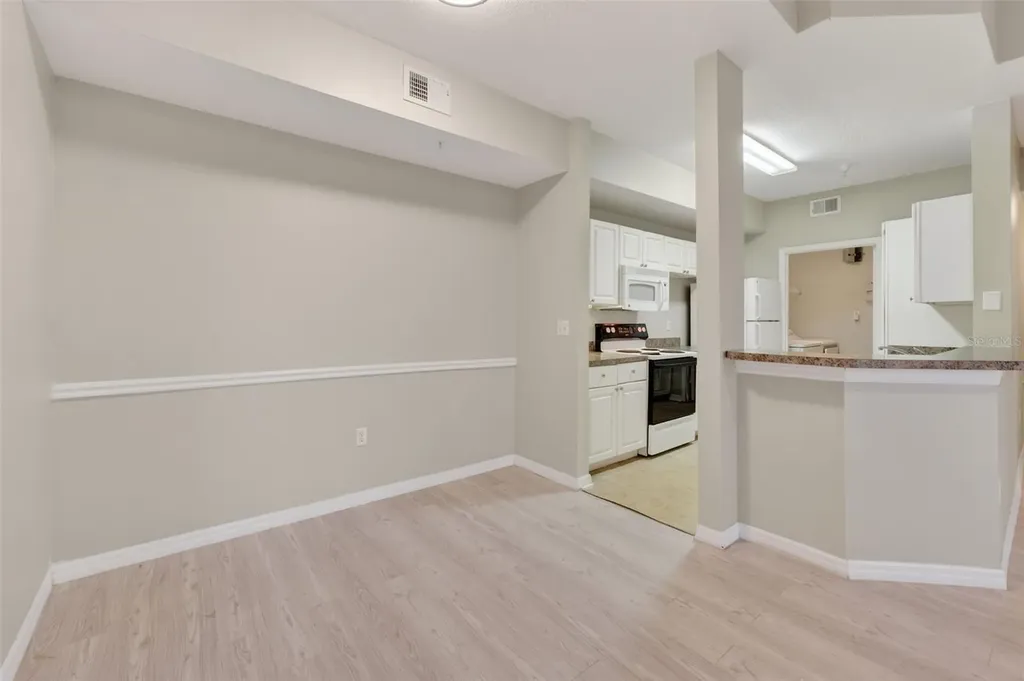 5572 Metrowest Boulevard Orlando FL 32811