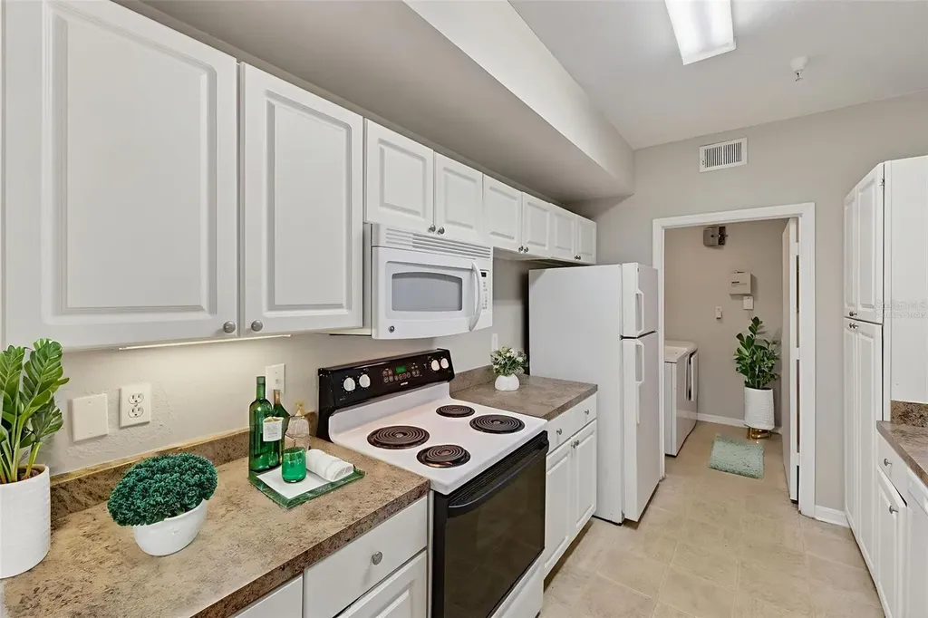 5572 Metrowest Boulevard Orlando FL 32811