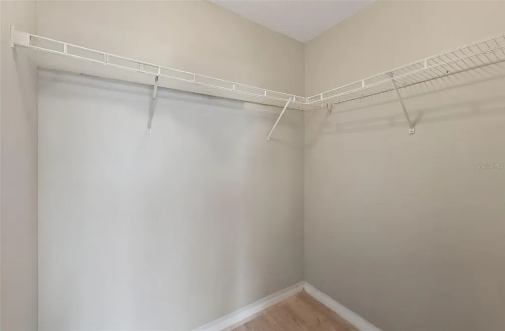 5572 Metrowest Boulevard Orlando FL 32811