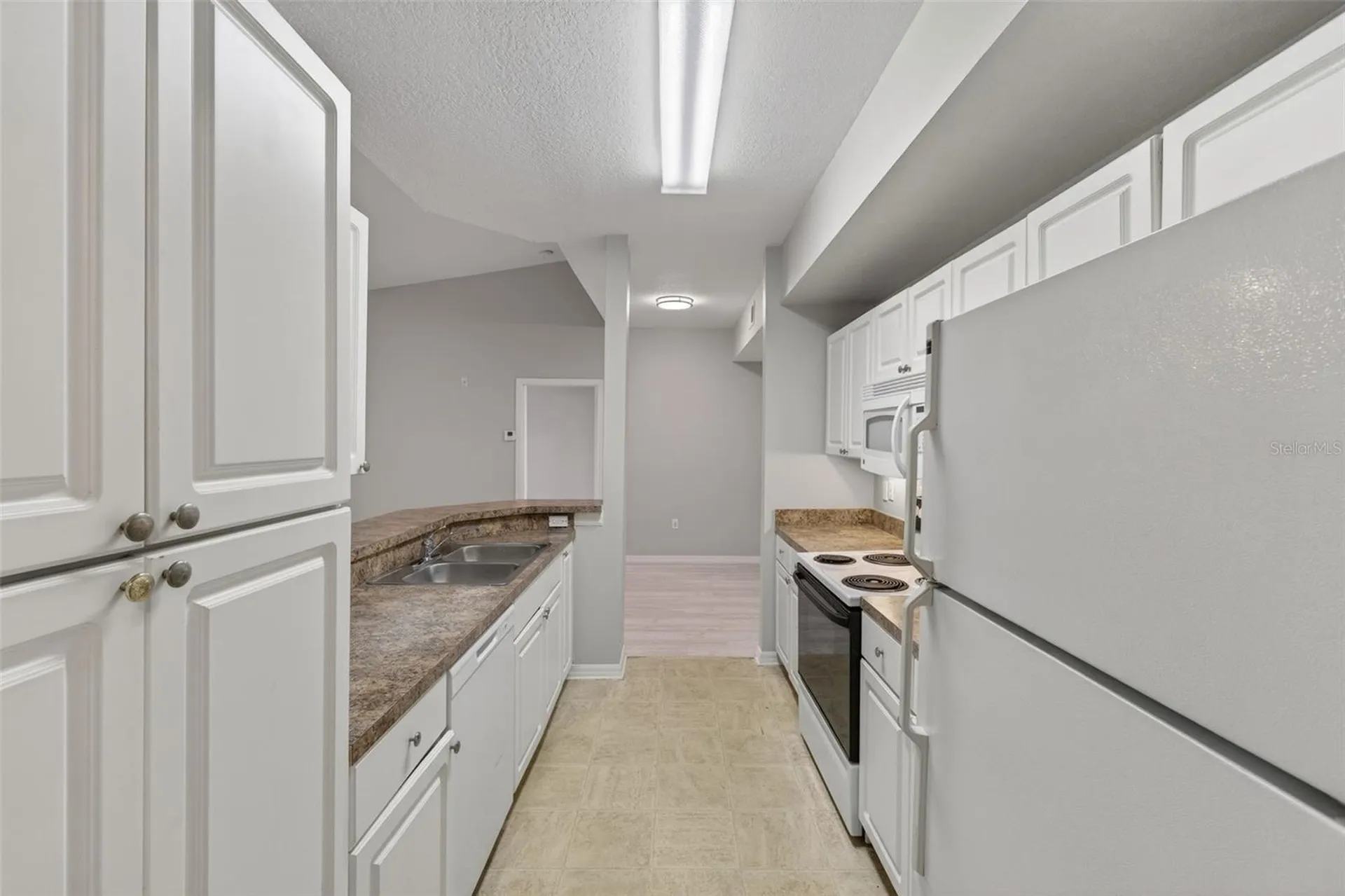 5572 Metrowest Boulevard Orlando FL 32811