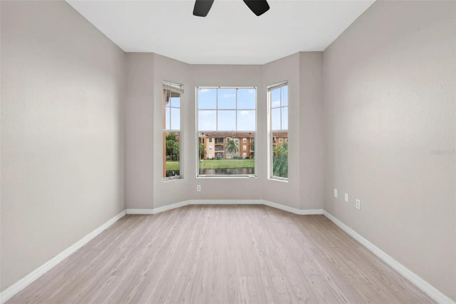 5572 Metrowest Boulevard Orlando FL 32811