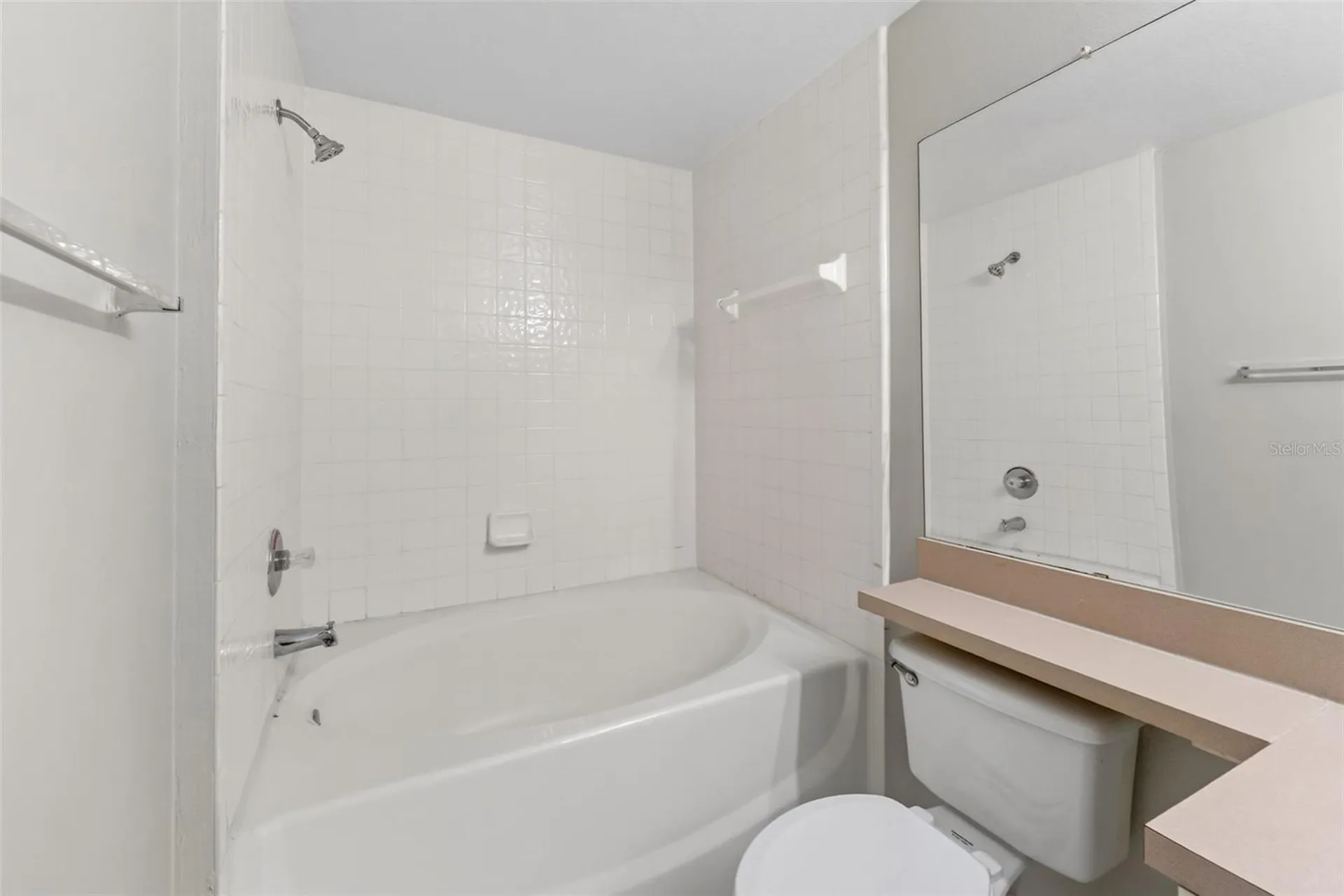 5572 Metrowest Boulevard Orlando FL 32811