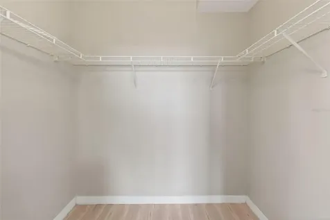 5572 Metrowest Boulevard Orlando FL 32811