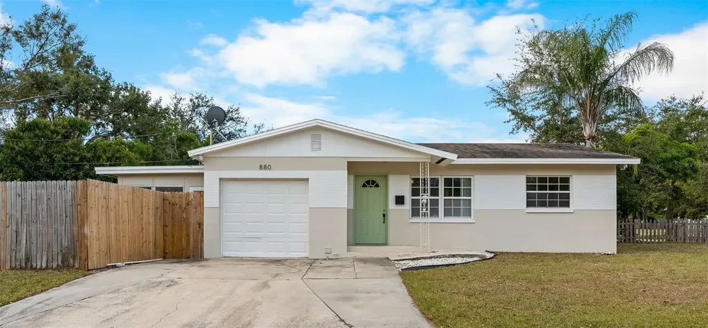 880 42nd Street N St Petersburg FL 33713