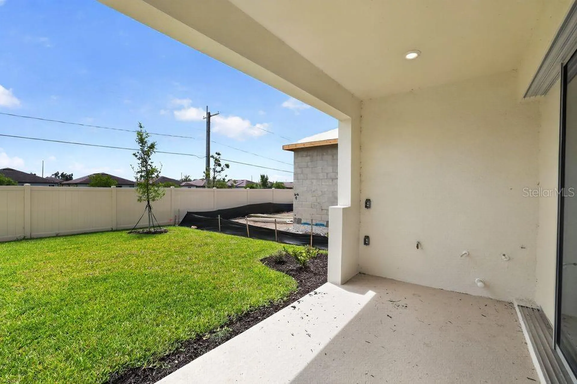 747 Steel Drive Apollo Beach FL 33572