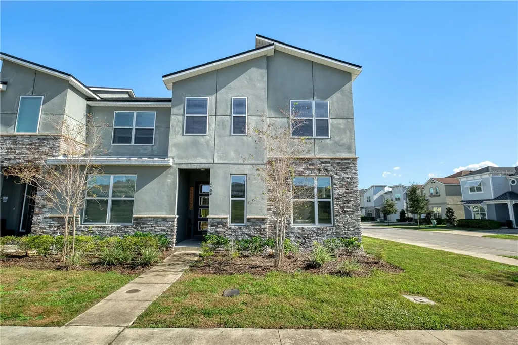 1700 Tropical Palms Circle Kissimmee FL 34747