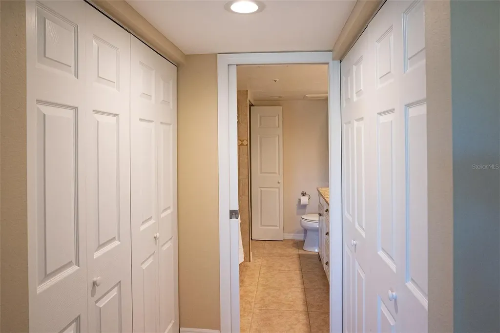 433 Cerromar Lane Venice FL 34293