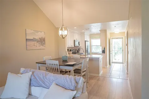 433 Cerromar Lane Venice FL 34293