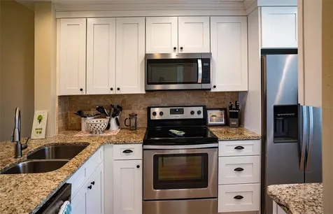 433 Cerromar Lane Venice FL 34293