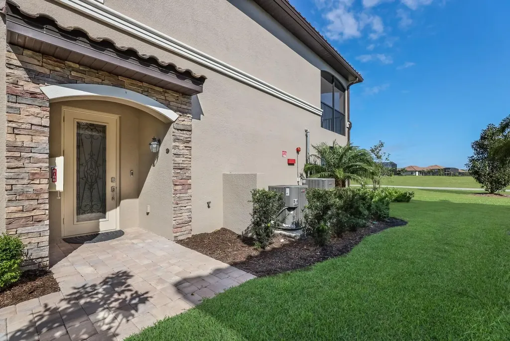 18017 Gawthrop Drive Bradenton FL 34211