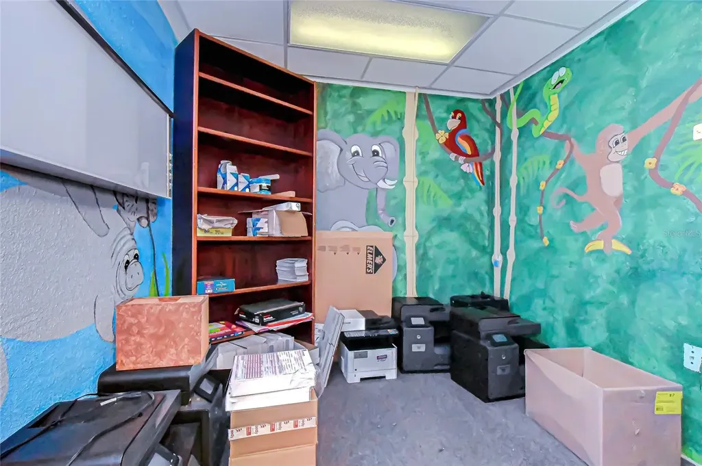 2901 58th Avenue N St Petersburg FL 33714