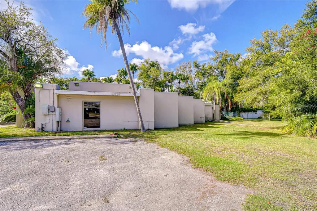2901 58th Avenue N St Petersburg FL 33714