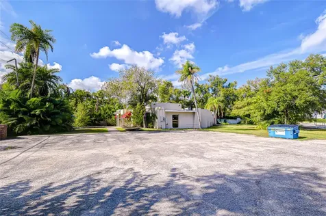 2901 58th Avenue N St Petersburg FL 33714