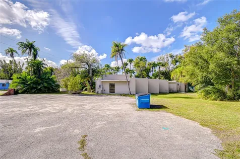 2901 58th Avenue N St Petersburg FL 33714