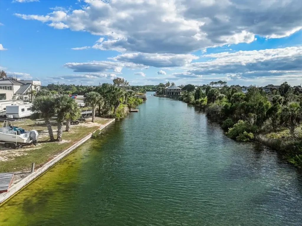 4001 Shoal Line Boulevard Hernando Beach FL 34607