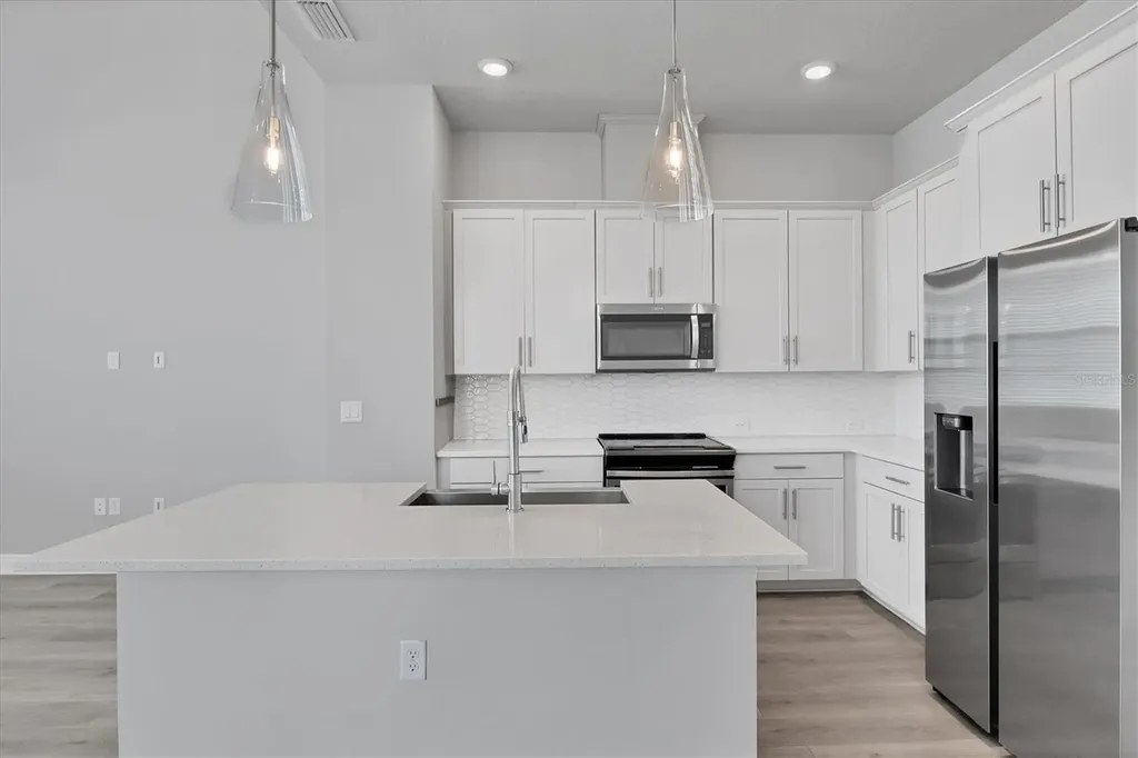 2340 Lindstrom Street Sarasota FL 34237