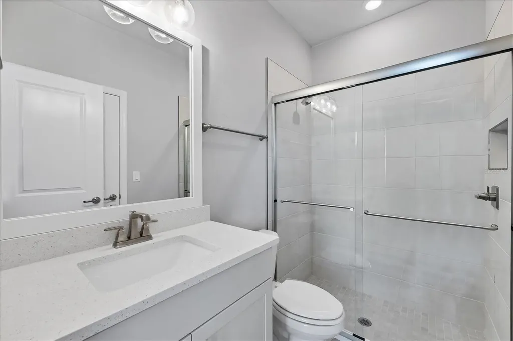2340 Lindstrom Street Sarasota FL 34237