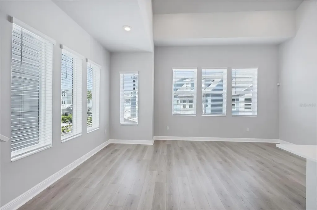 2340 Lindstrom Street Sarasota FL 34237
