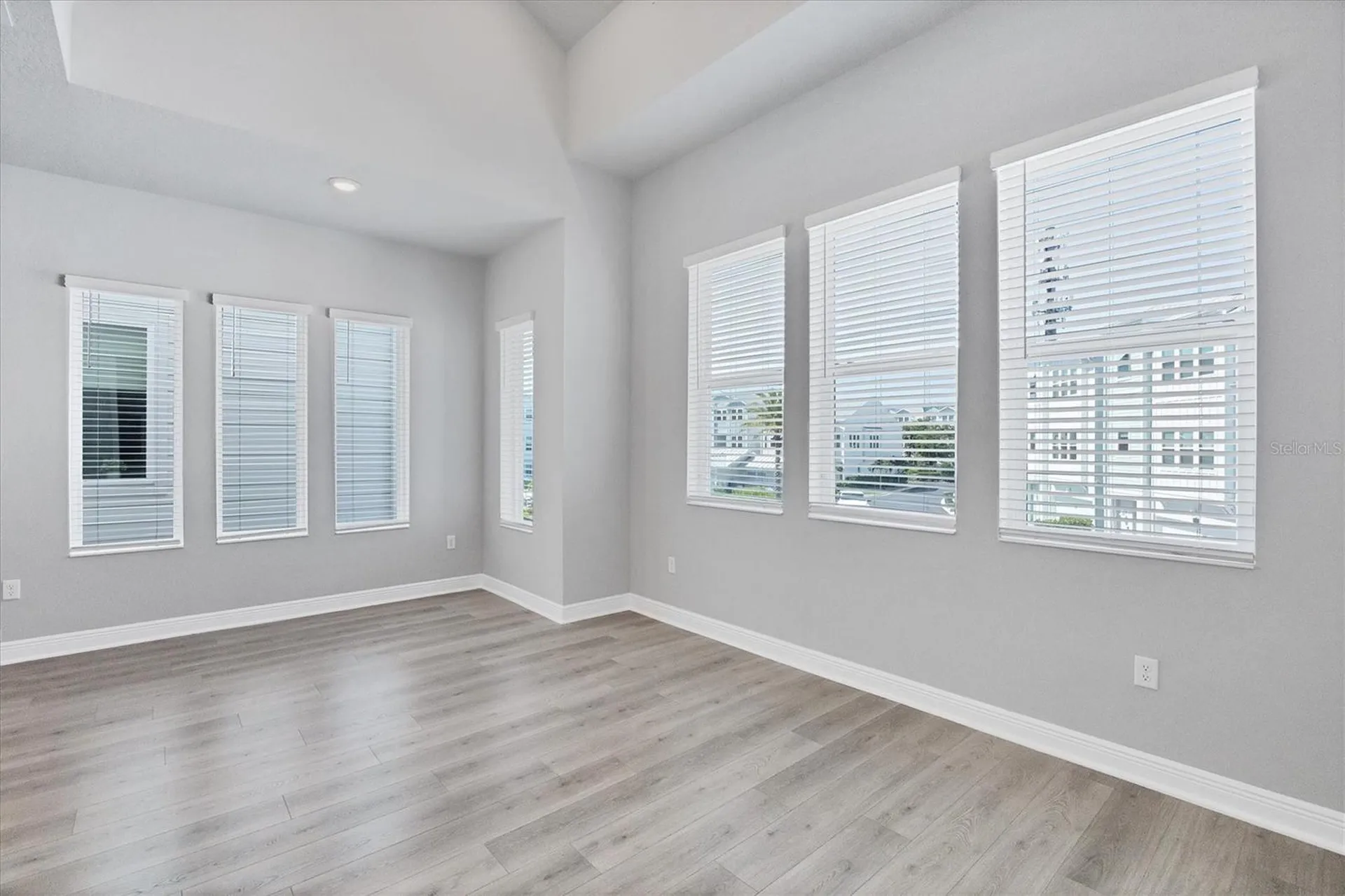 2340 Lindstrom Street Sarasota FL 34237
