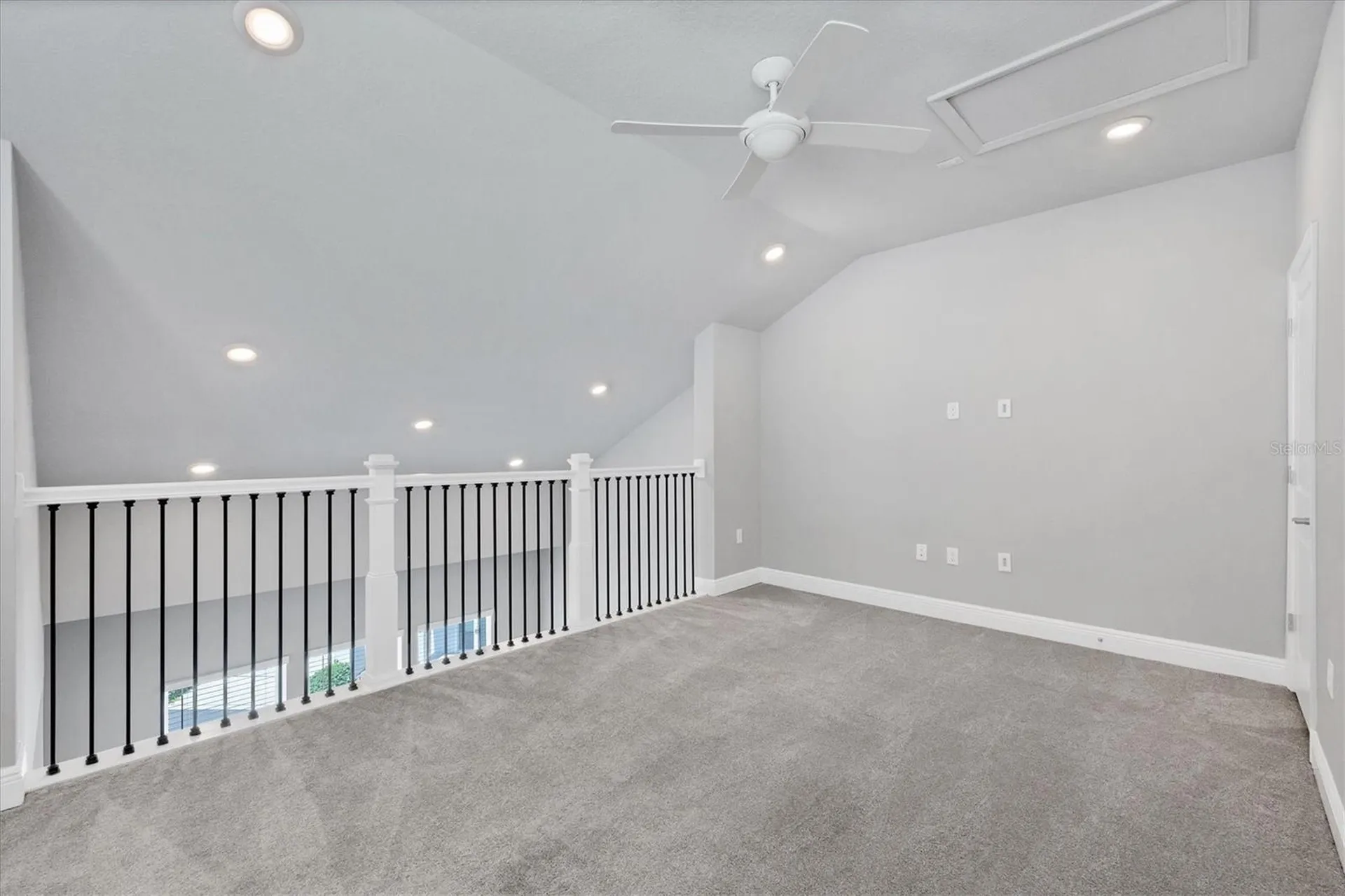 2340 Lindstrom Street Sarasota FL 34237