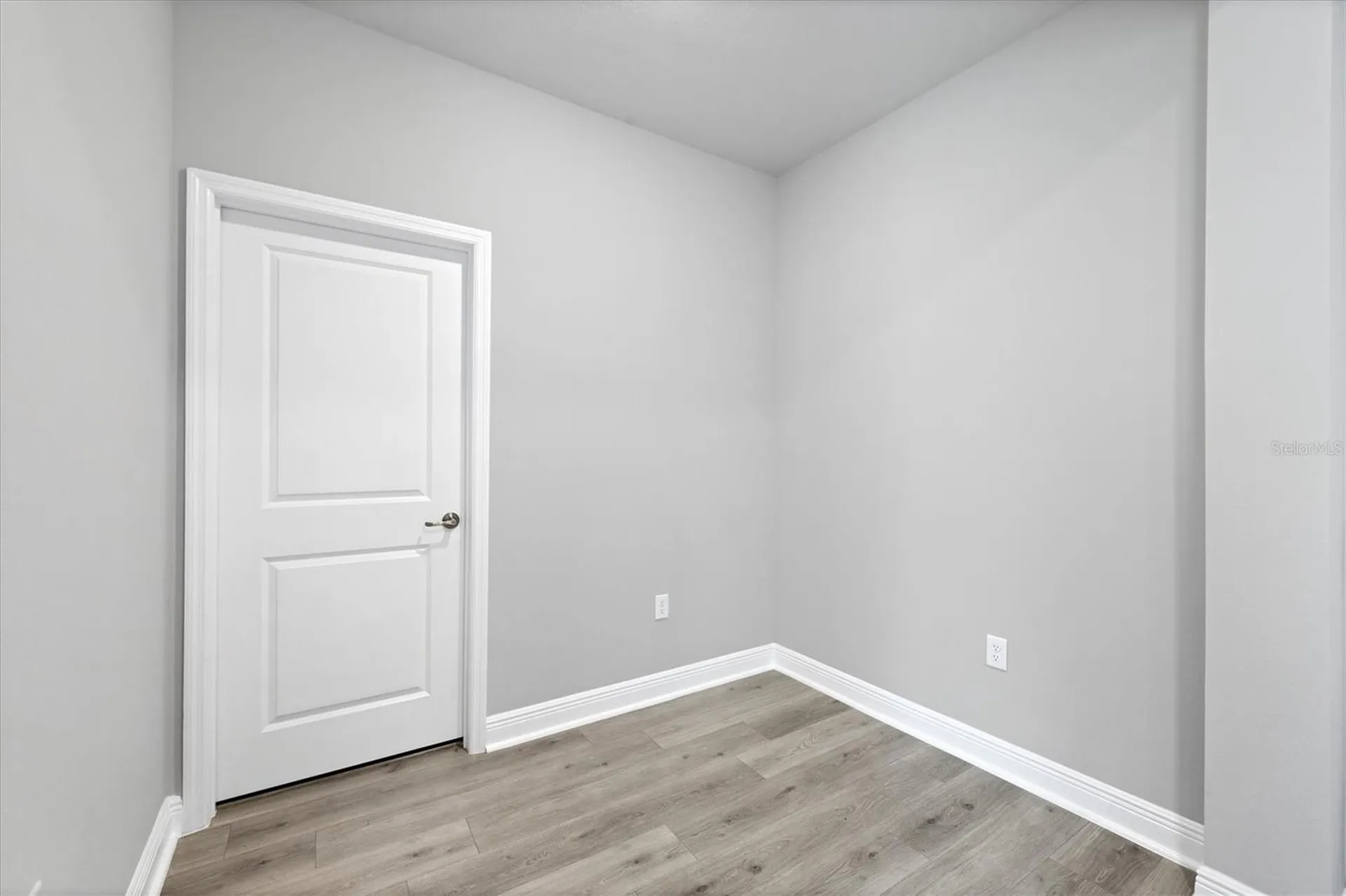 2340 Lindstrom Street Sarasota FL 34237