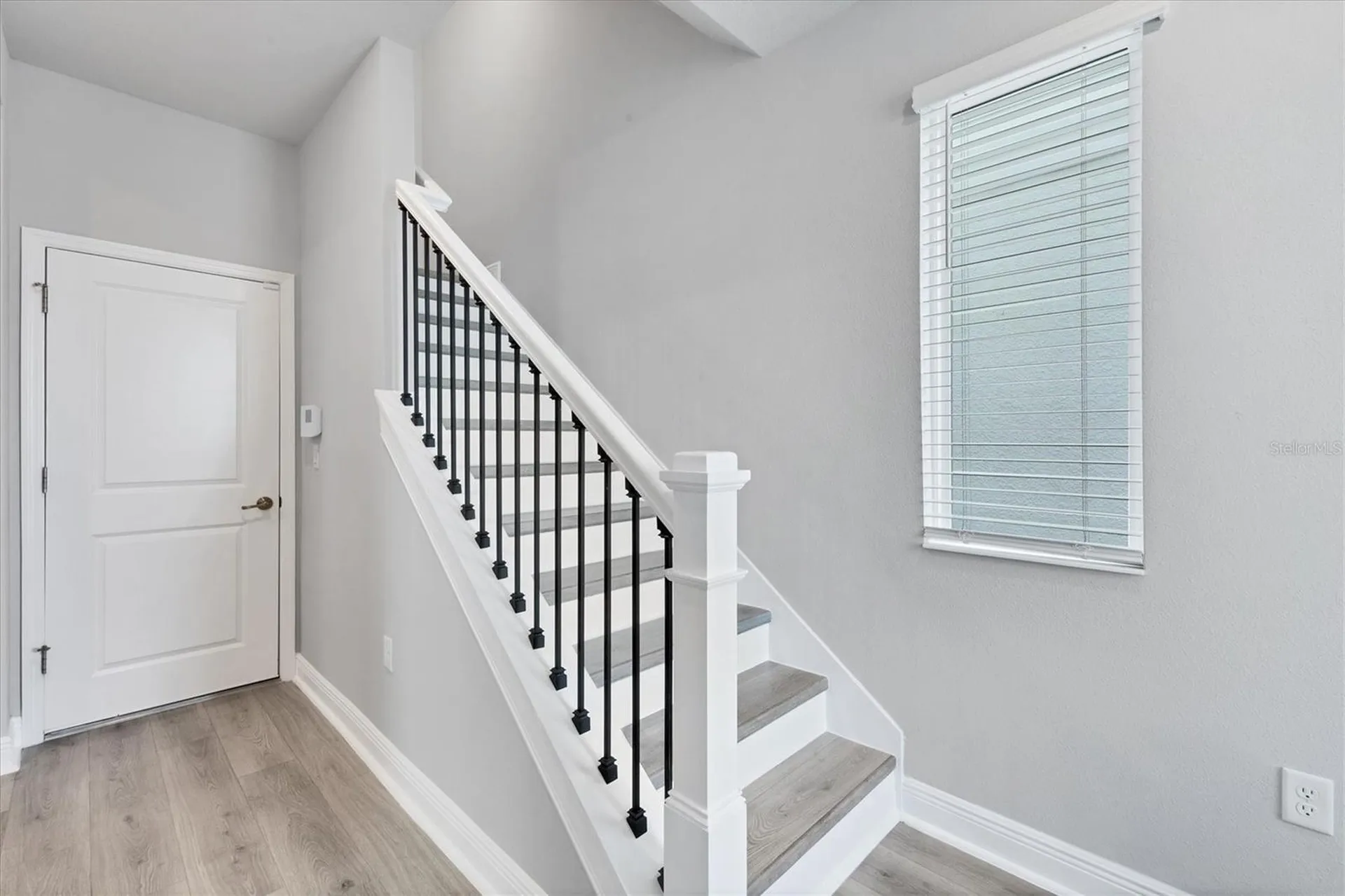2340 Lindstrom Street Sarasota FL 34237
