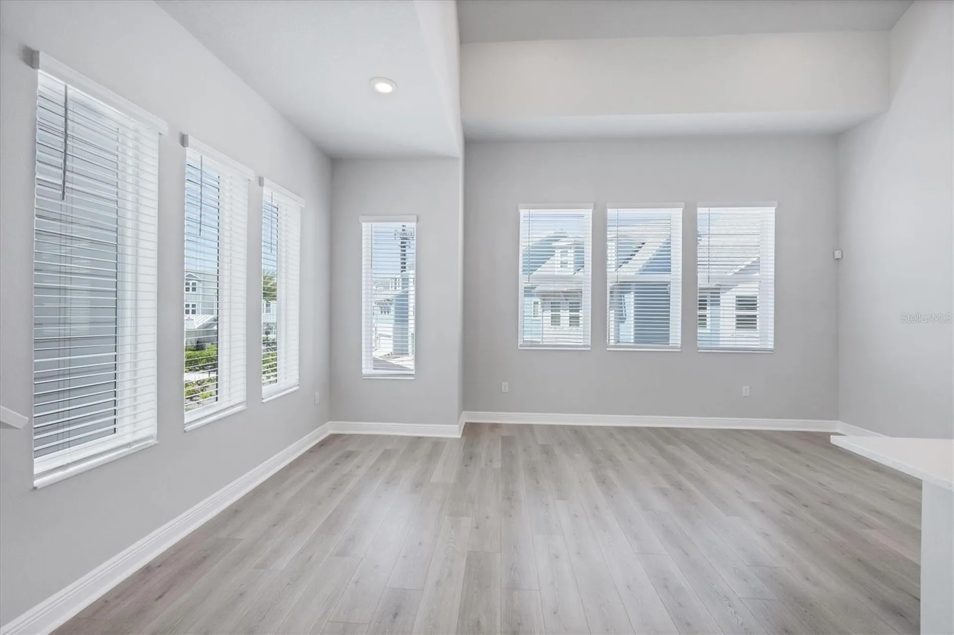 2340 Lindstrom Street Sarasota FL 34237