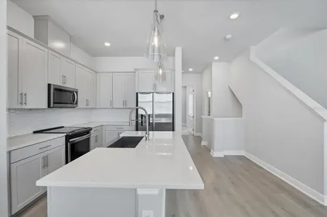 2340 Lindstrom Street Sarasota FL 34237