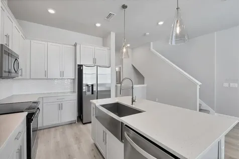 2340 Lindstrom Street Sarasota FL 34237