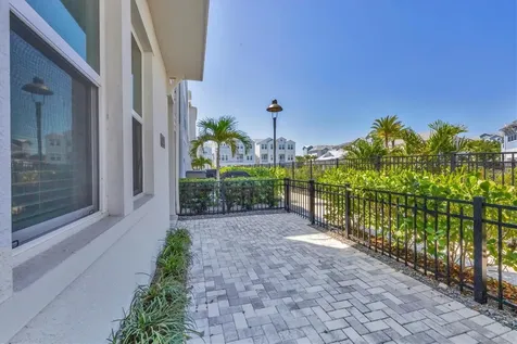 2340 Lindstrom Street Sarasota FL 34237