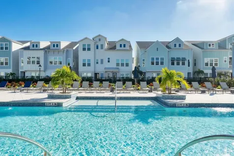 2340 Lindstrom Street Sarasota FL 34237