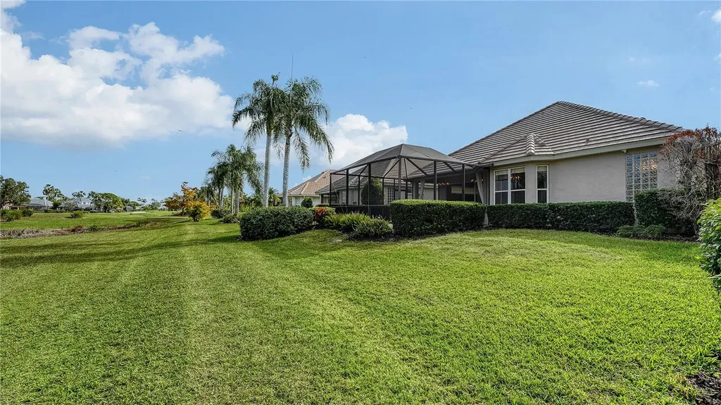 6519 Oakland Hills Drive Lakewood Ranch FL 34202