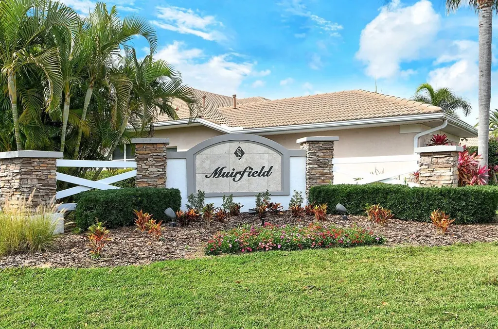 6519 Oakland Hills Drive Lakewood Ranch FL 34202