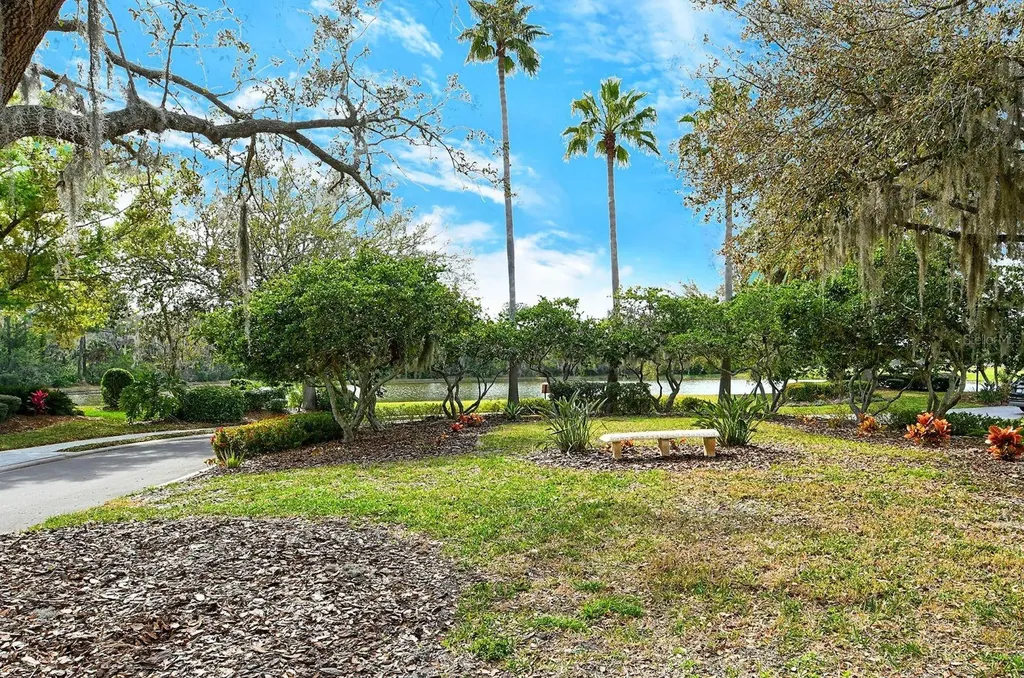 6519 Oakland Hills Drive Lakewood Ranch FL 34202