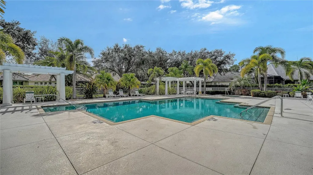 6519 Oakland Hills Drive Lakewood Ranch FL 34202