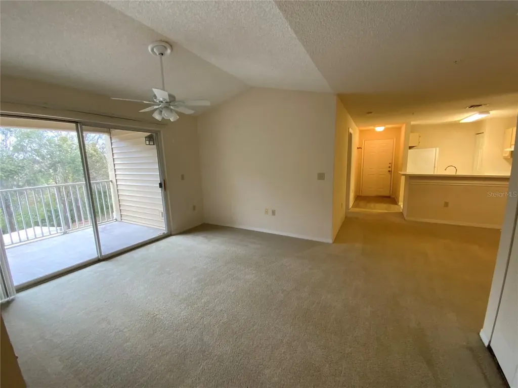 1999 Summer Club Drive Oviedo FL 32765