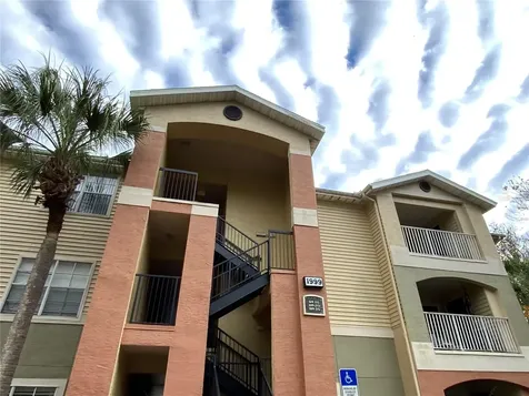 1999 Summer Club Drive Oviedo FL 32765