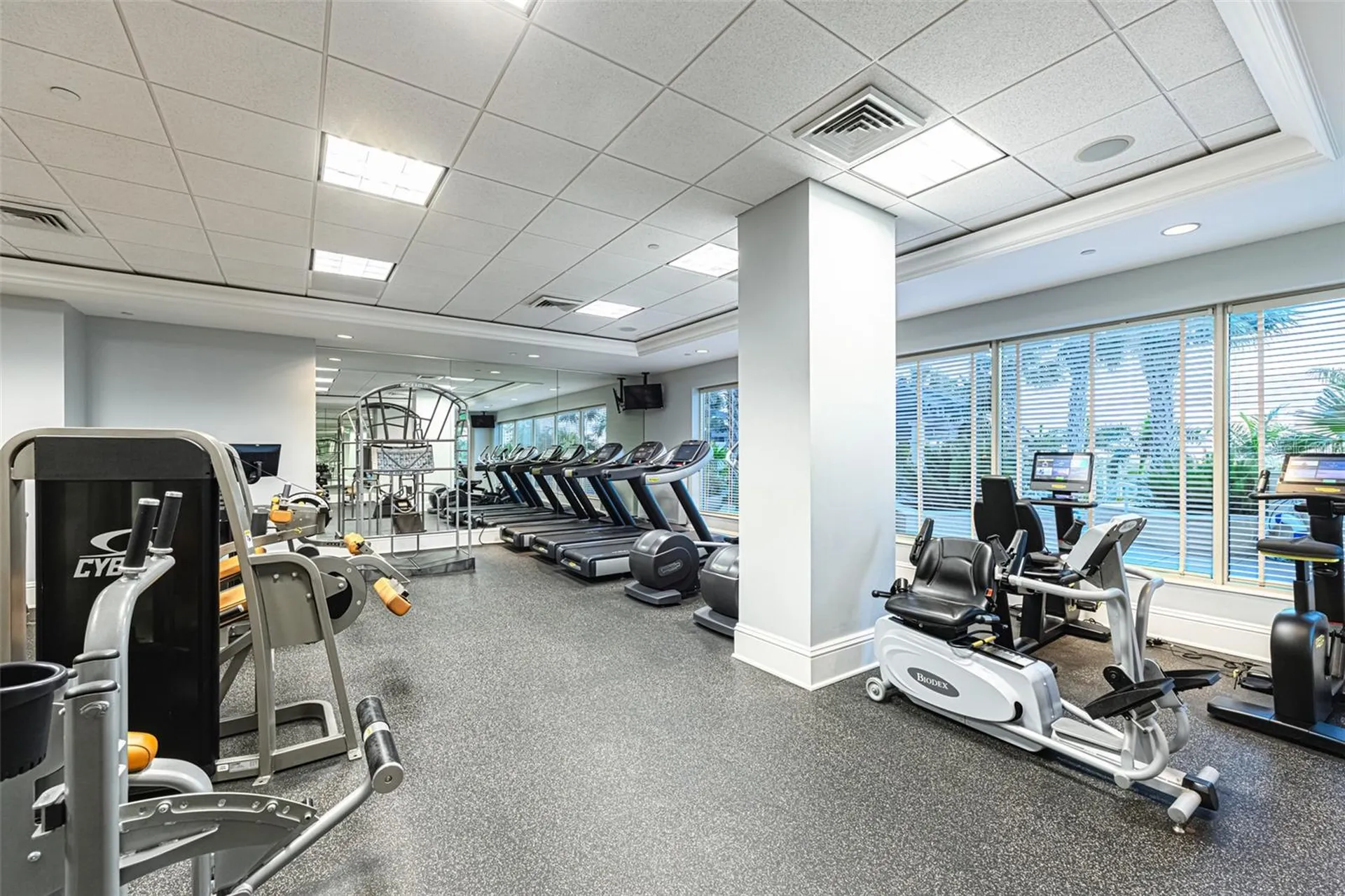 1300 Benjamin Franklin Drive Sarasota FL 34236