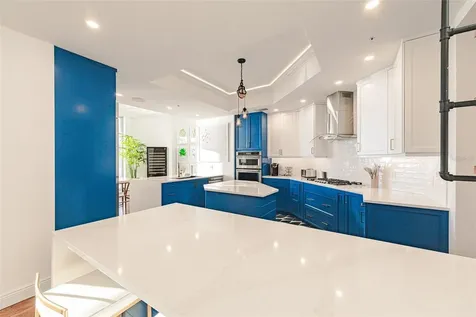 1300 Benjamin Franklin Drive Sarasota FL 34236
