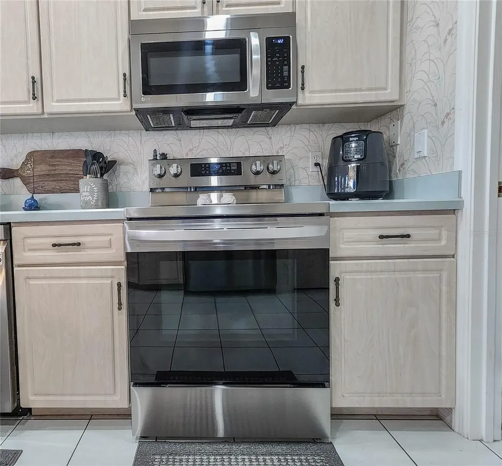 42 Woodlyn Lane Palm Coast FL 32164