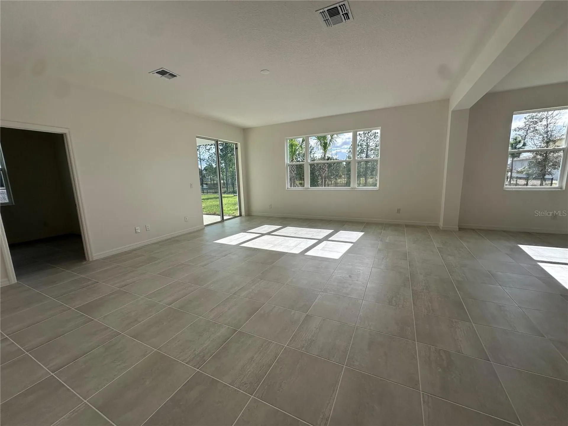 2000 Beevalley Way Deland FL 32724