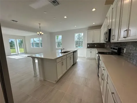 2000 Beevalley Way Deland FL 32724