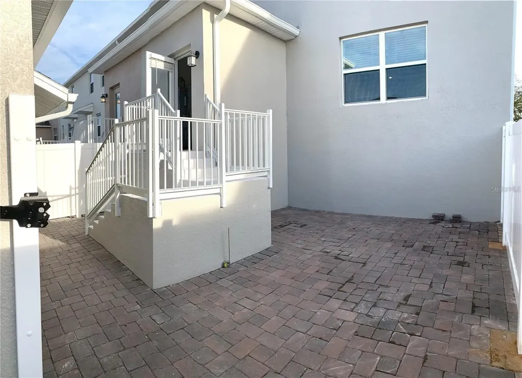 15609 Water Spring Boulevard Winter Garden FL 34787
